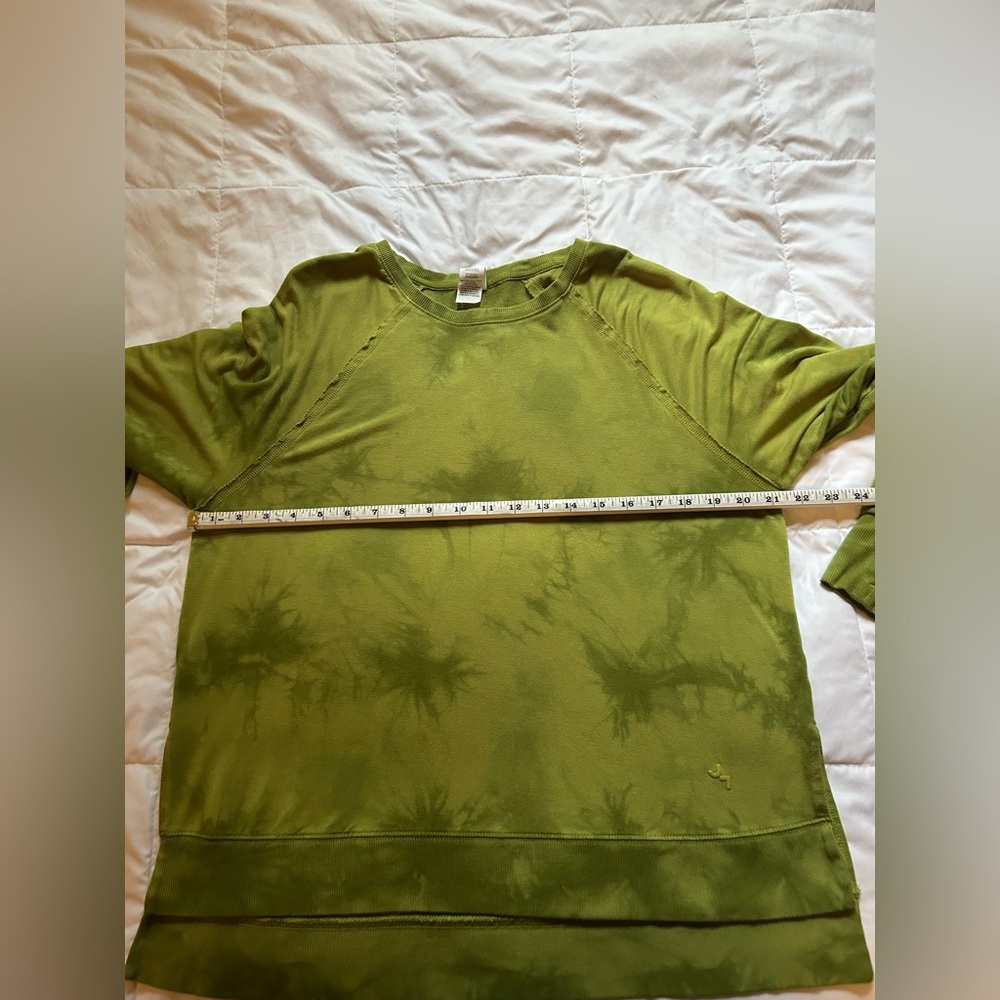 JoyLab Sage Green Sweater - Picture 4 of 9